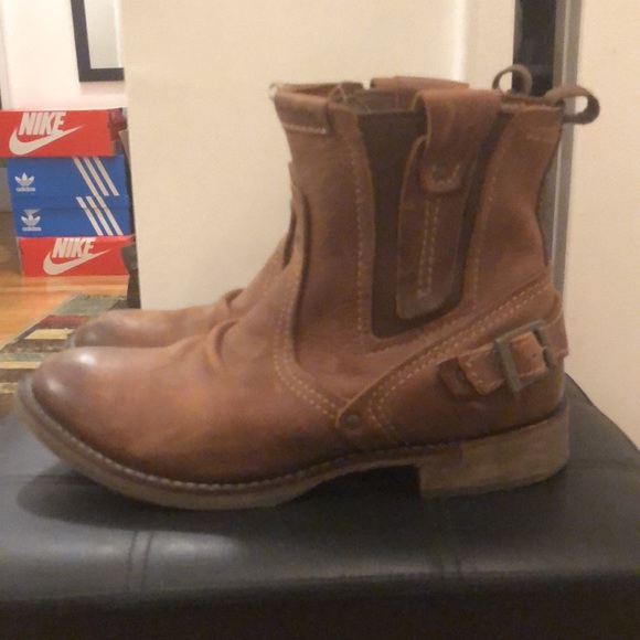 Caterpillar Shoes Caterpillar Vinson Boots Poshmark